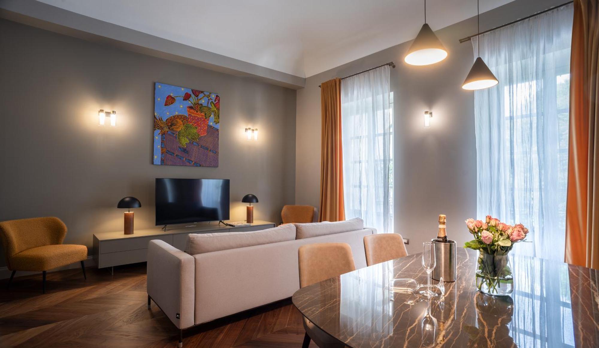 Palazzo Del Carretto-Art Apartments And Guesthouse Turin Exterior photo